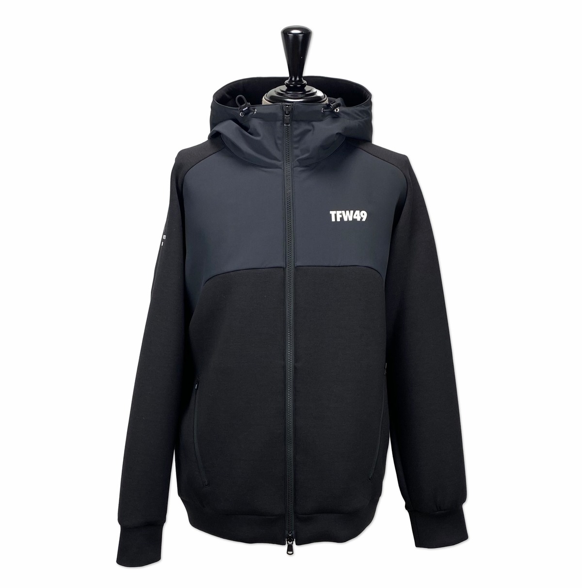 TFW49】《UNISEX》CARDBOAD MATELIAL STAND FULL ZIP（BLACK） | Sandy 
