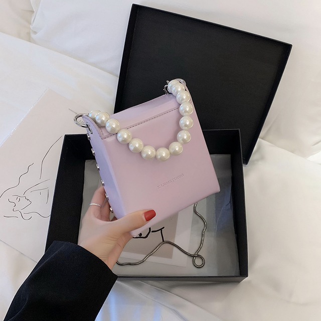 ネット赤の小さなバッグ女性のバッグ2020新しい波のファッションワイルドパールチェーンメッセンジャーバッグ気質小さな正方形のバッグ Tiancai_Wing_Bag4045292