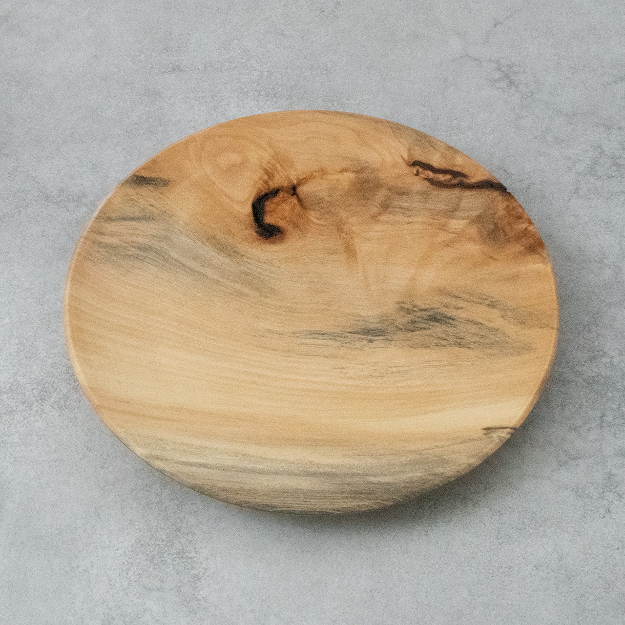 【銘木のパン皿】山々を模した木目が秀逸のトチの木