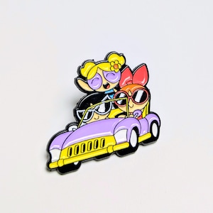 送料無料! ★ピンズ PINS★ピンバッジ 【 The Powerpuff Girls ( パワーパフガールズ ) 】ドライブ〚アメリカン雑貨 アメトイ〛