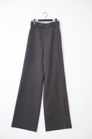 【UJOH】Front Slit Flare Pants