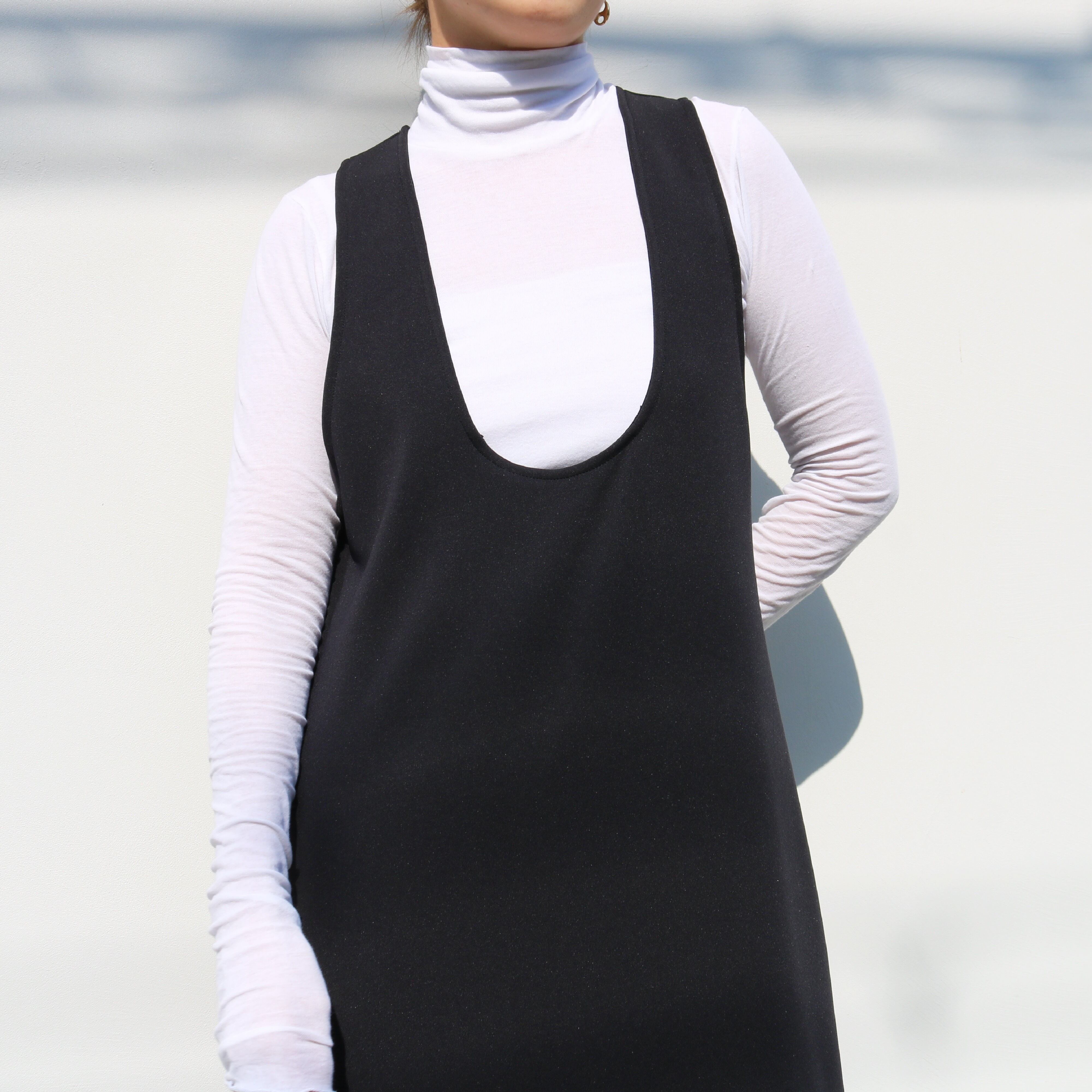 U-neck one-piece -made in Japan - | aéré 