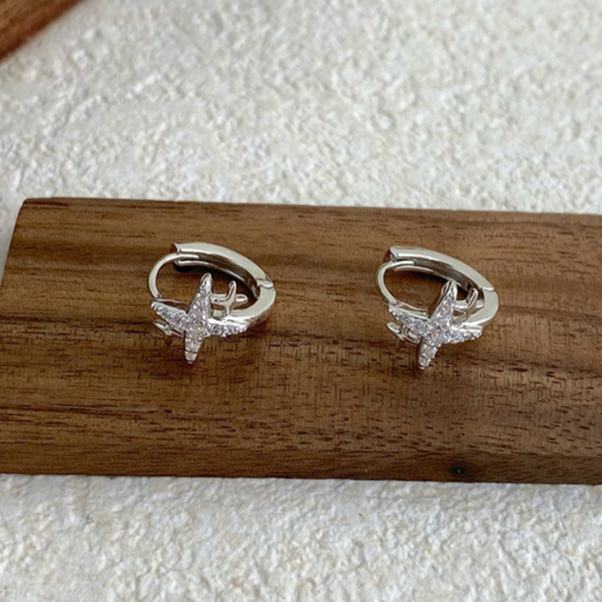 シルバー925 小ぶり 四芒星 フープピアス シルバー925 ピアス つけっ