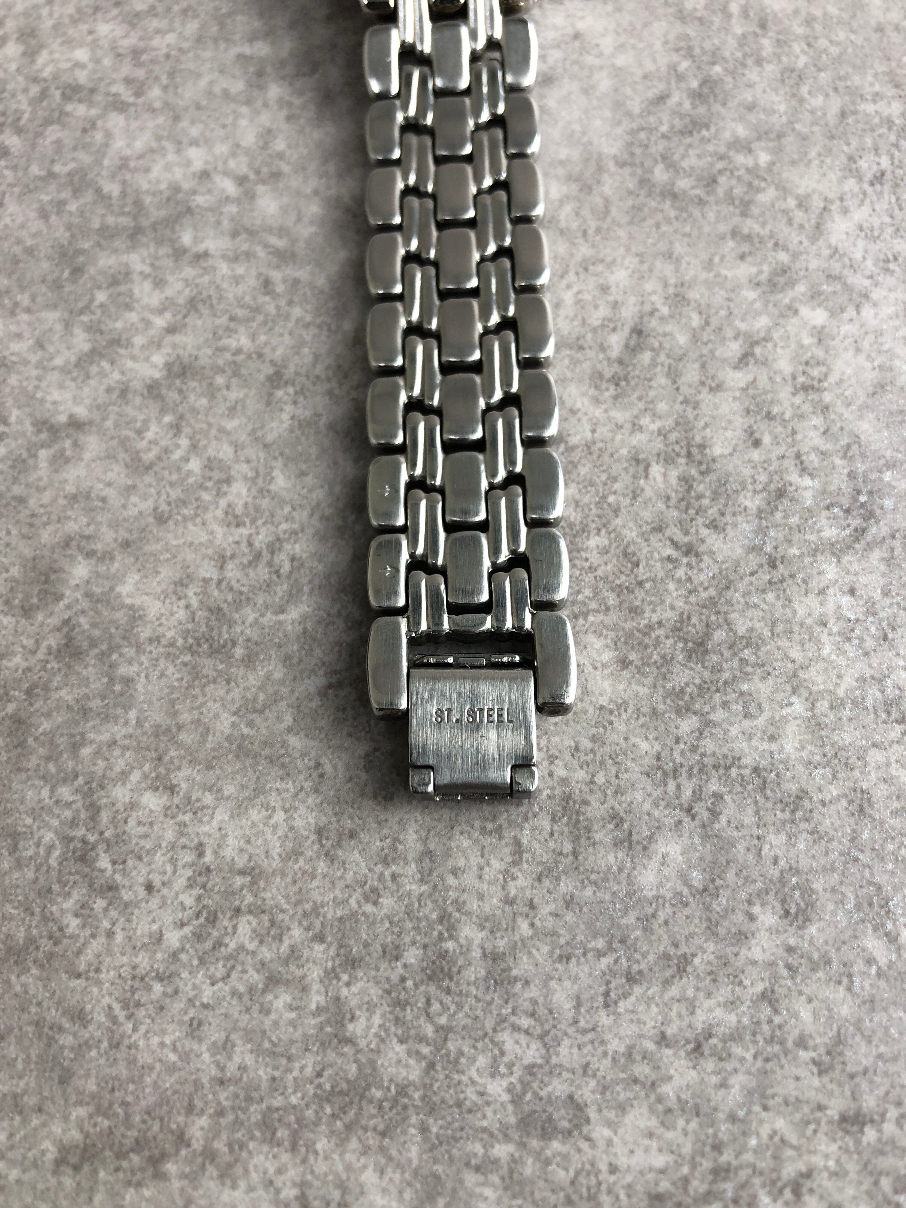 Yves Saint Laurent イヴ・サンローラン 腕時計 シルバー YSL