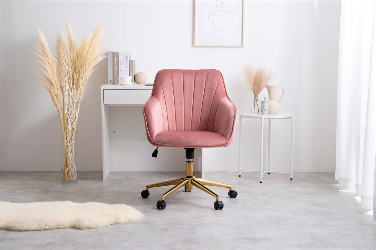 貝殻のようなシルエットが印象的なベロアデスクチェア | TKSKSHOP