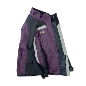 Columbia ""CHALLENGE SERIES" Nylon Jacket