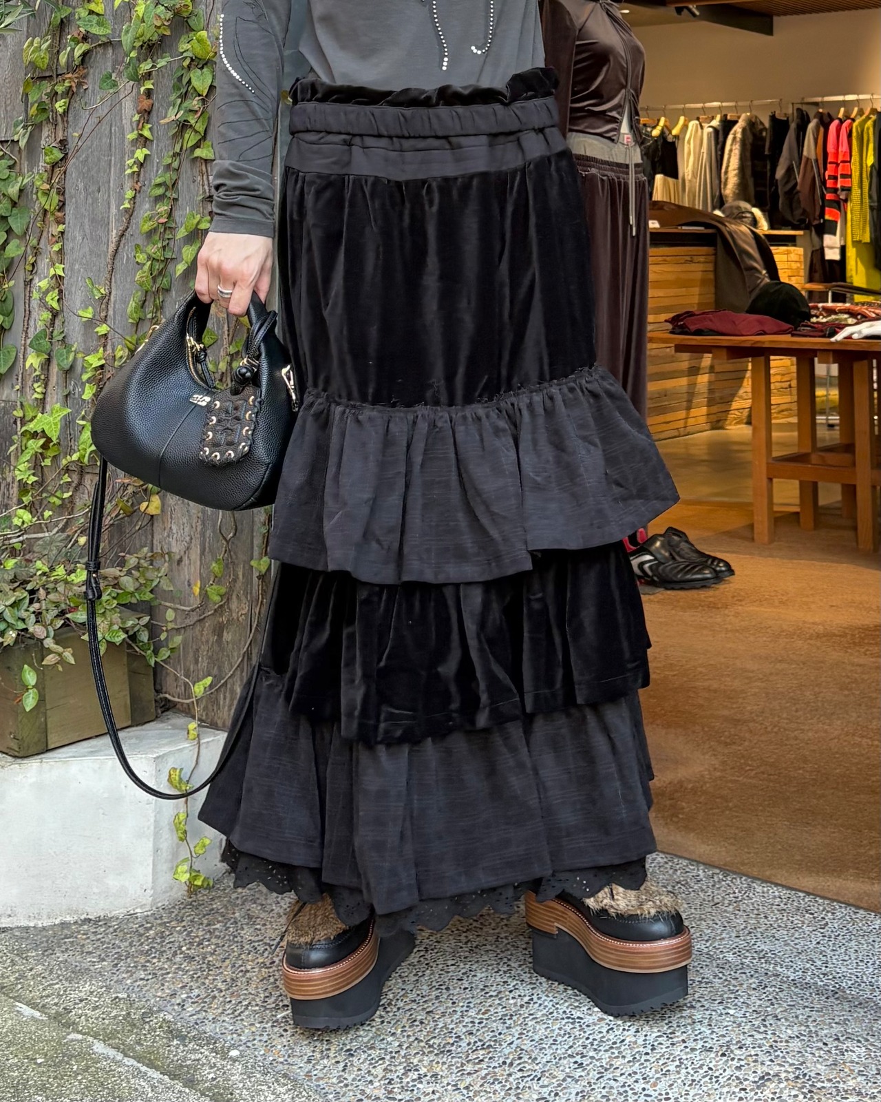 【25AW】OPEN YY オープン ワイワイ / VELVET ROLLED WAIST TIERED SKIRT / スカート - 1