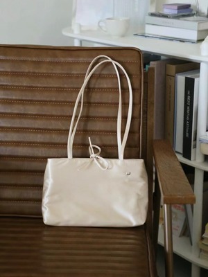 【即納商品】silky satin bag