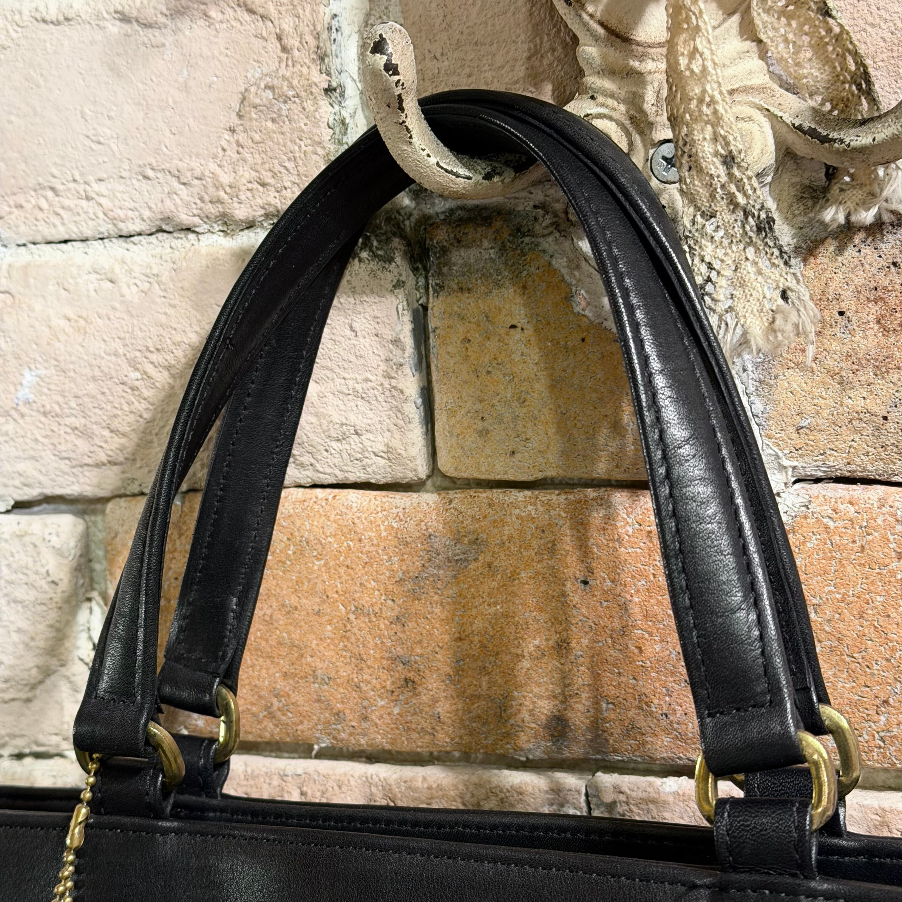 old coach “leather totebag” black USA製 オールドコーチ トート