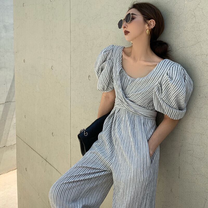 スタイルスタンダードプリーツルーズストライプジャンプスーツ オールインワン サマーレッドウェストワイドレッグ レトロ 夏物 ワイドパンツ ガールズファッション82495729510