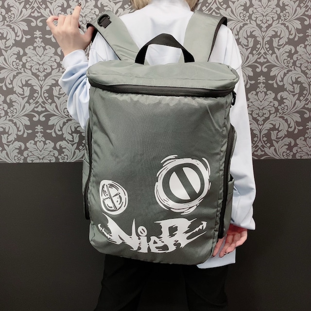 大容量階層構造BACKPACK【FACE LOGO】