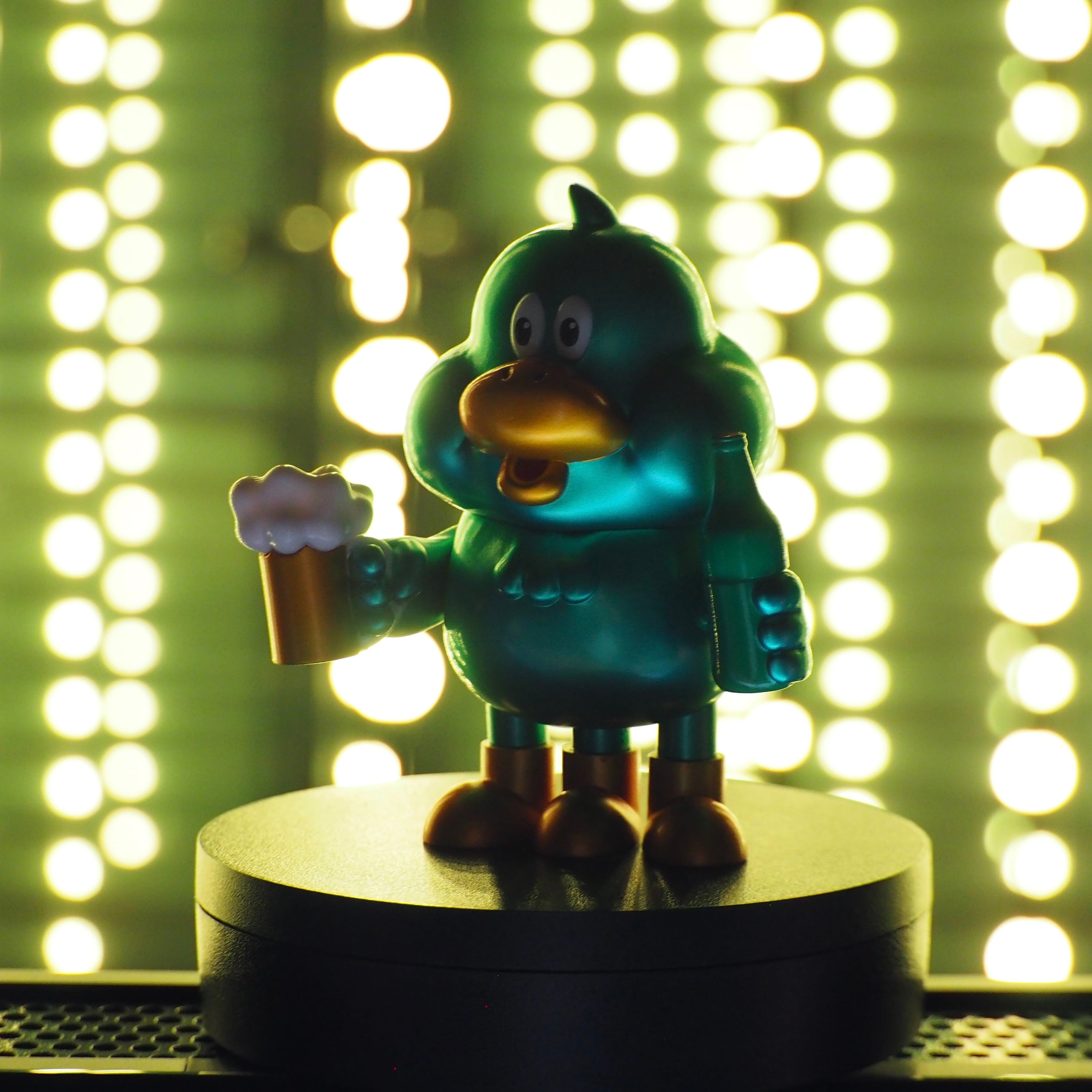 DUCKROW SOFUBI ダックローソフビ フィギュア 八咫烏 DUCKROW SOFUBI ダックローソフビ フィギュア 八咫烏