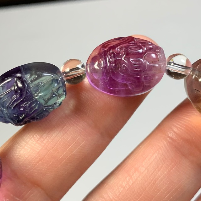 美しい色合い♪フローライト 龍