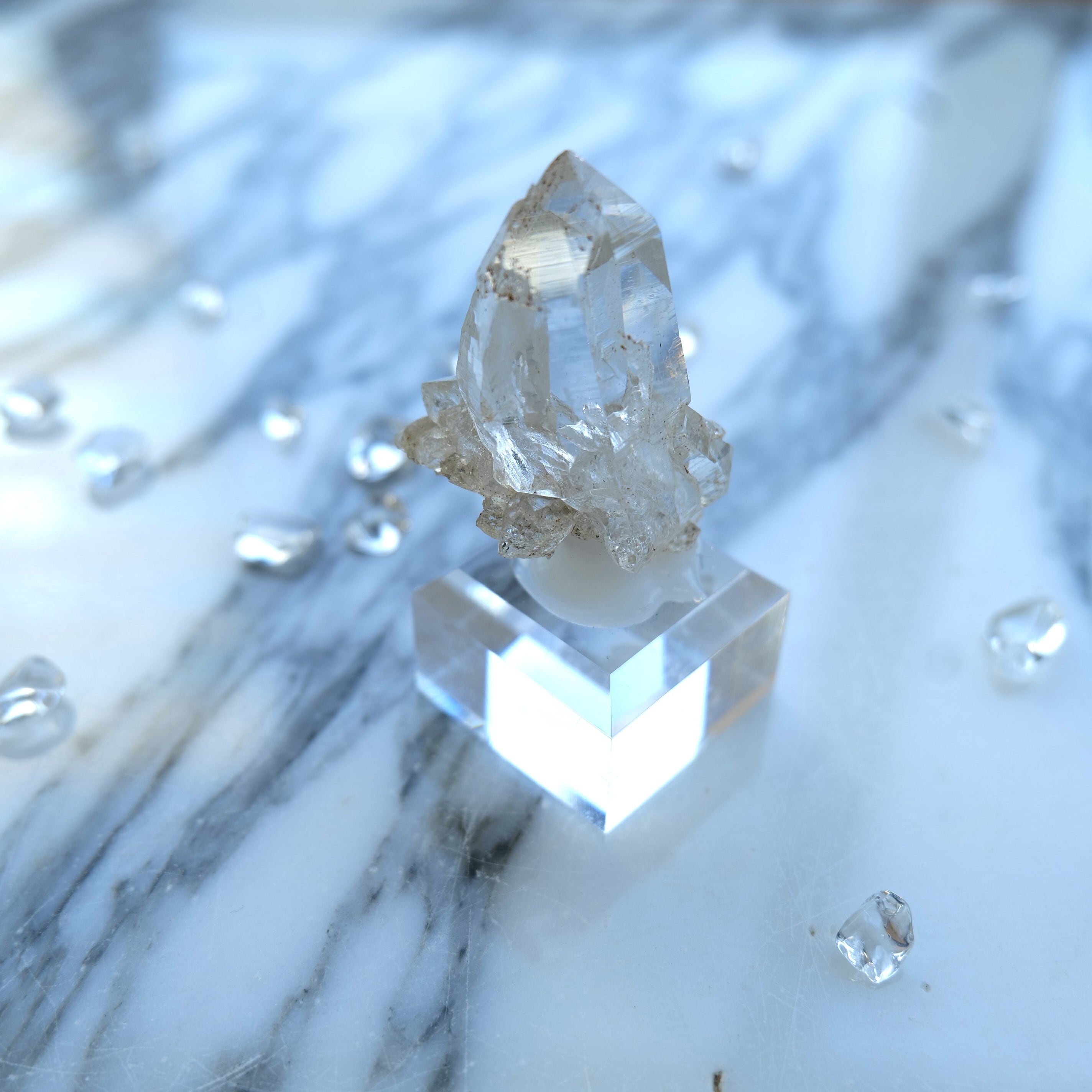 ガネッシュヒマール 天然石 ヒマラヤ水晶 M7_5【神聖なる山の叡智と浄化で魂の軸を正す聖域の水晶】