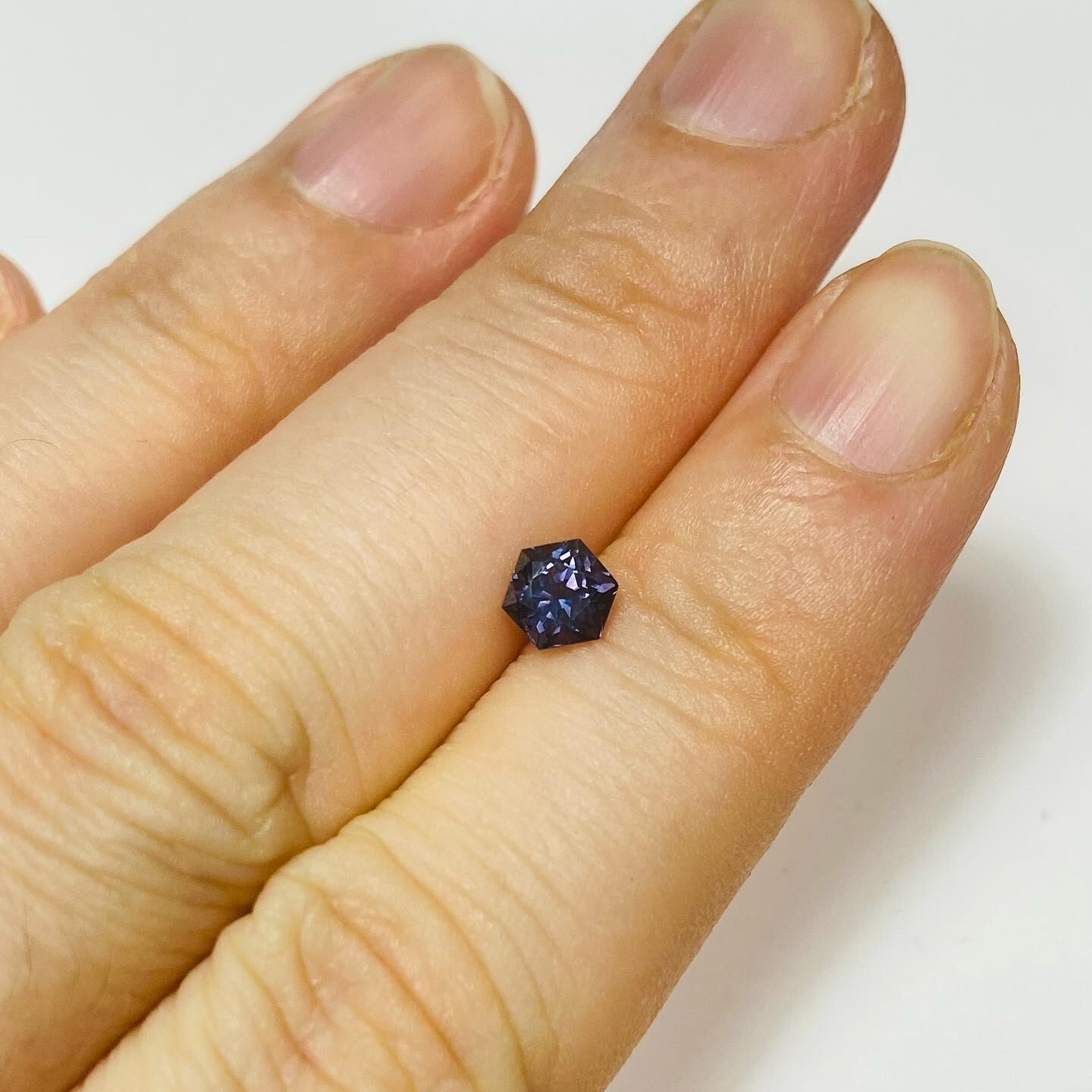 寒空に光る星　スピネル2