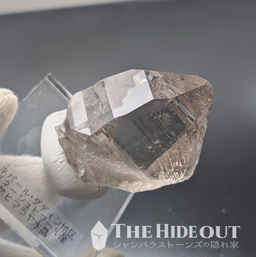 ヒマラヤ水晶オールドストック原石標本029 クリアなのに「色み」を