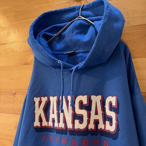 【MVSPORT】カレッジ カンザス大学 KANSAS JAYHAWKS バスケットボール ロゴ プリント スウェット パーカー XL ビッグサイズ US古着