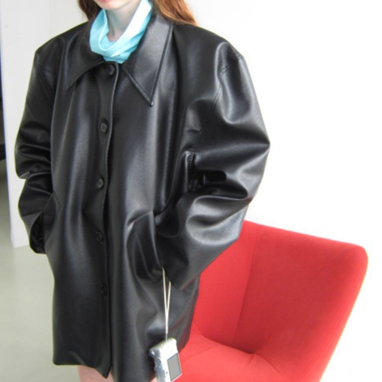 パフスリーブシルエットフェイクレザーコート 　LT0040028