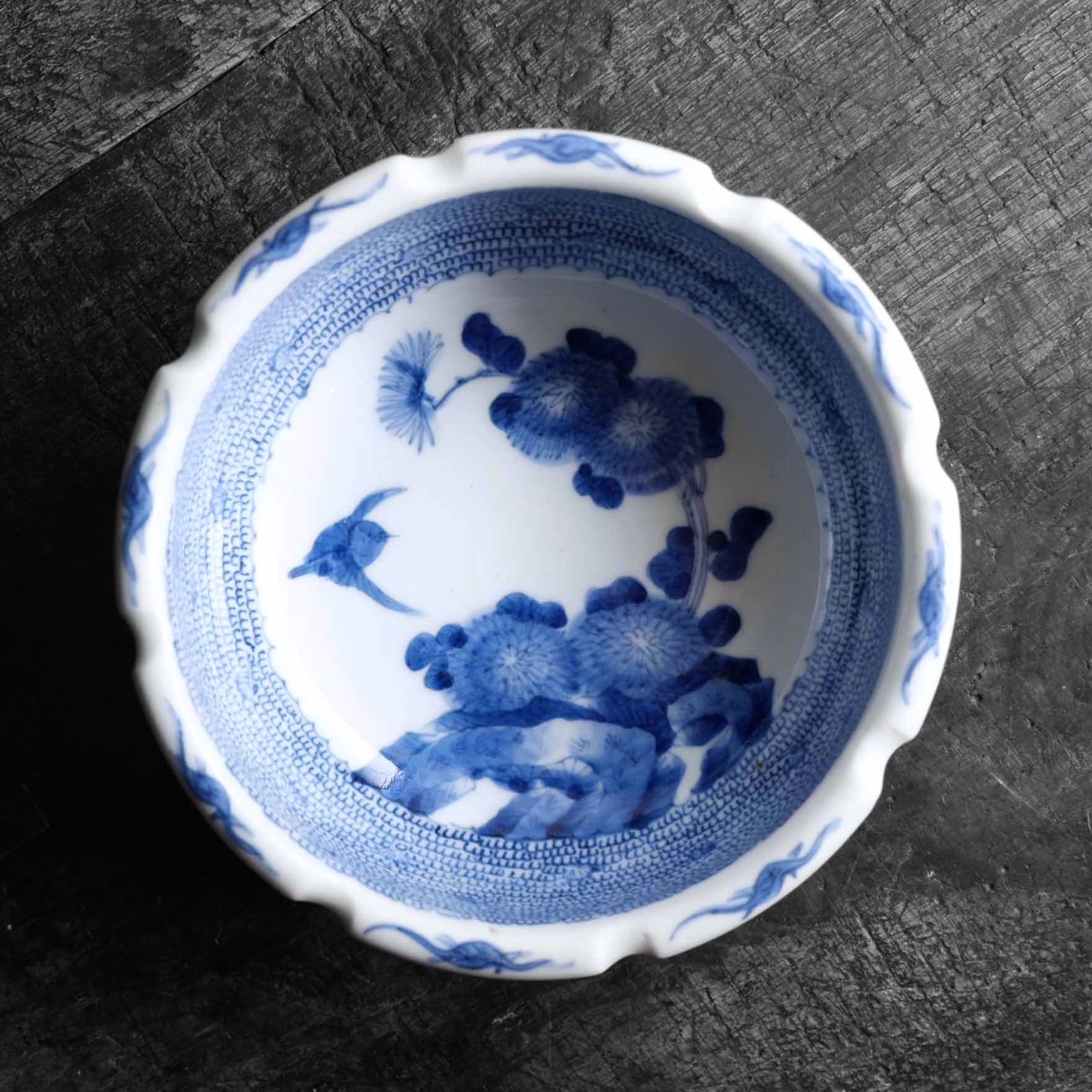 美しい青◇花と鳥と微塵子。古伊万里 染付鉢 碗 蝶々 骨董品 antiques