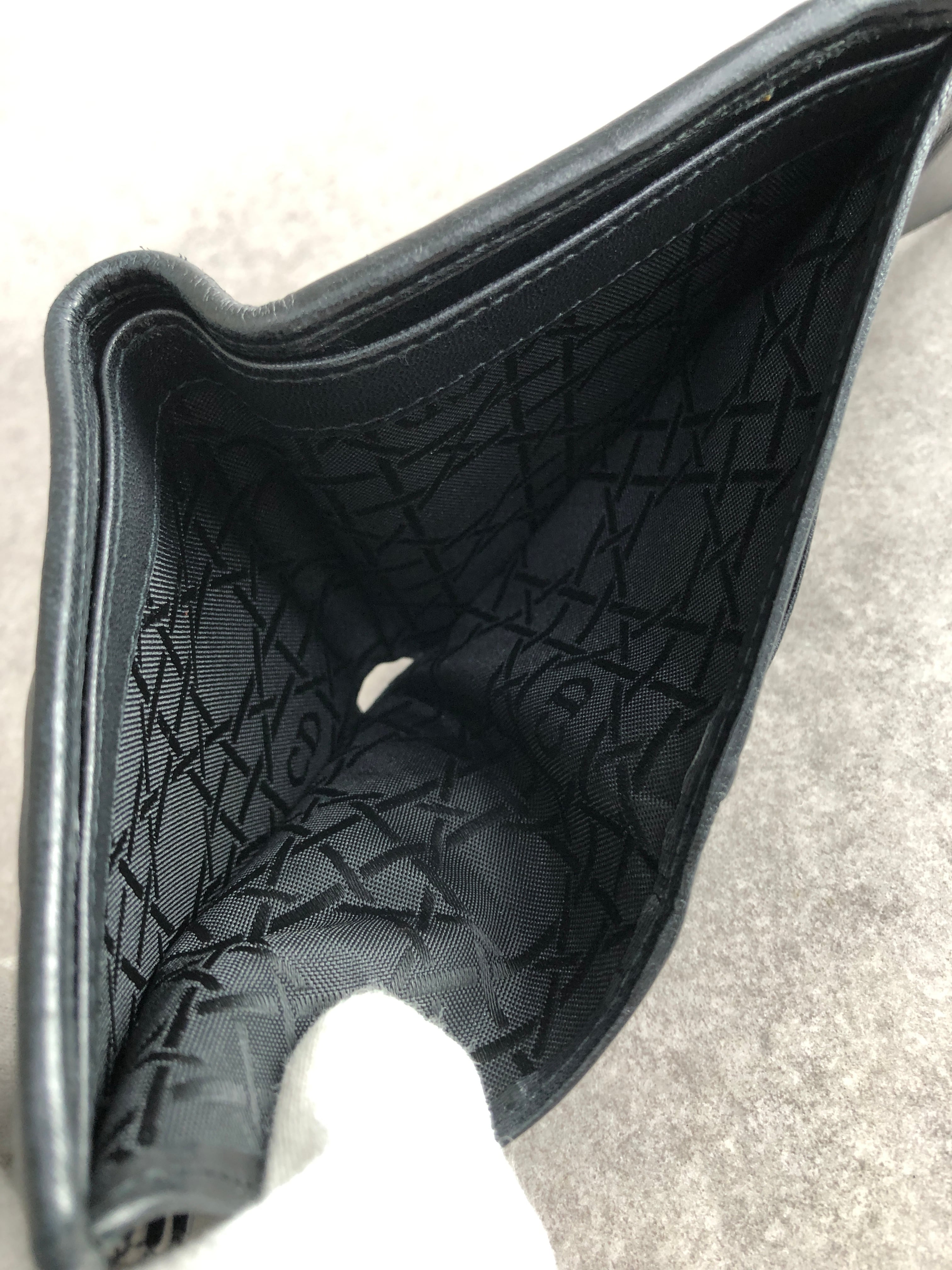 Christian Dior クリスチャン ディオール カナージュ 財布 ブラック