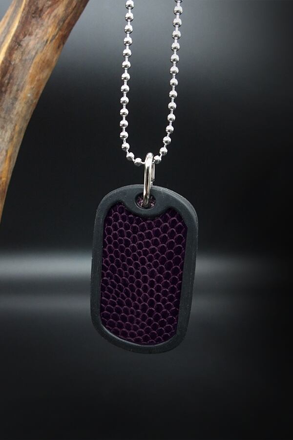 Item No.0506: Dog tag key NECKLACE/Lizard:Mulberry