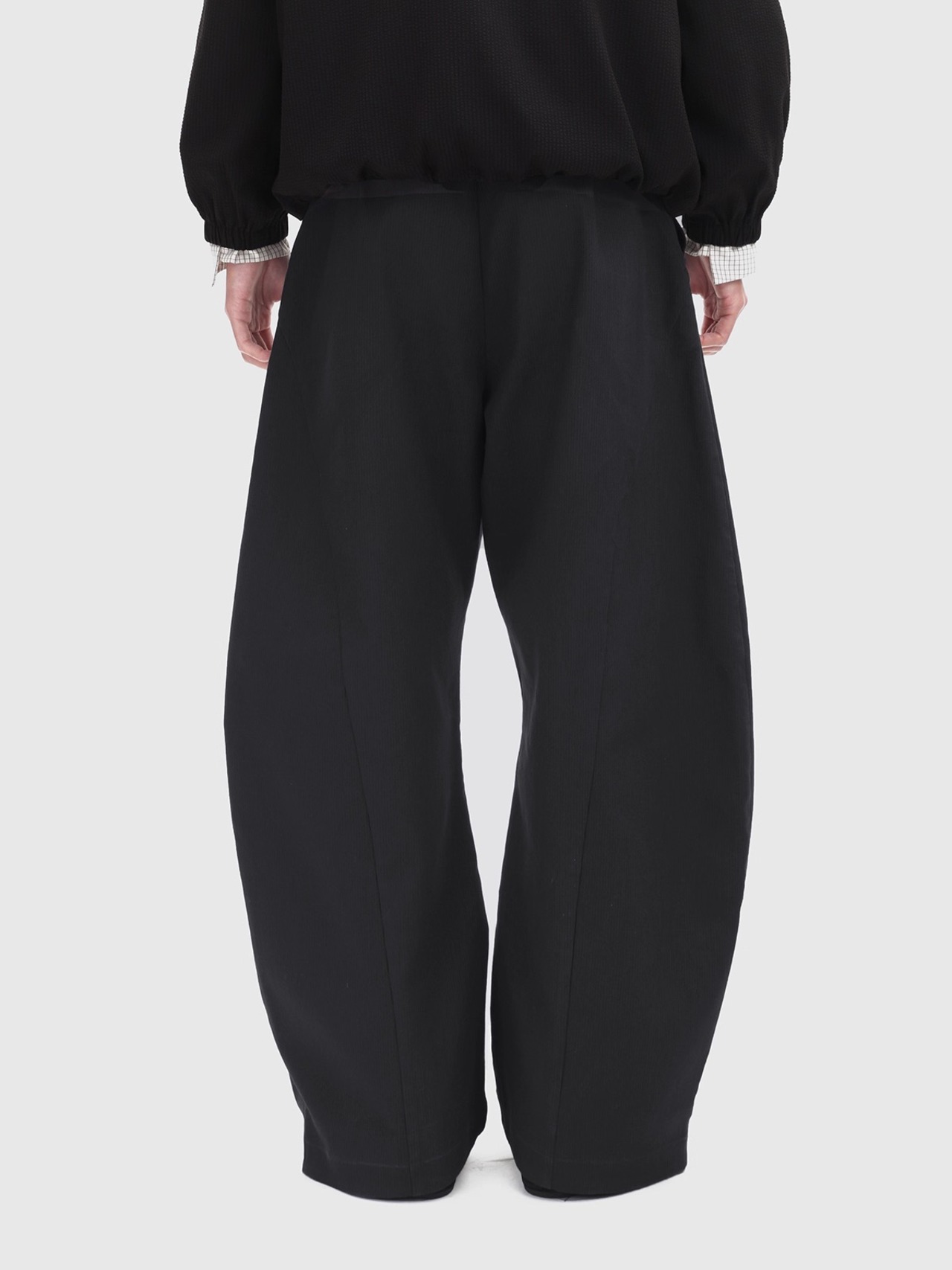 Nothingnoth 25SS Asymmetrical Straight-leg Pants