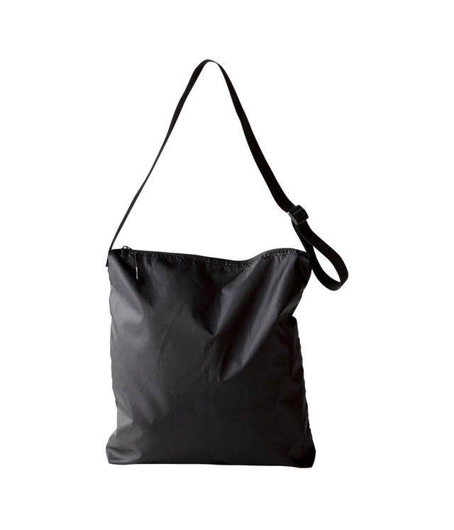 Lip square shoulder bag