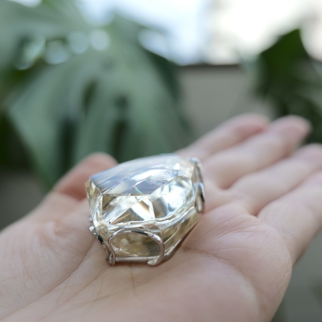【 豊かさを呼び覚ます、成功と繁栄のコード 】シトリン レインボー入ペンダント G4_3