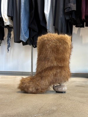 【26AW | WOMEN】Maison MIHARA YASUHIRO ミハラヤスヒロ / ブーツ / DUCK HEEL FUR BOOTS　B17FW706