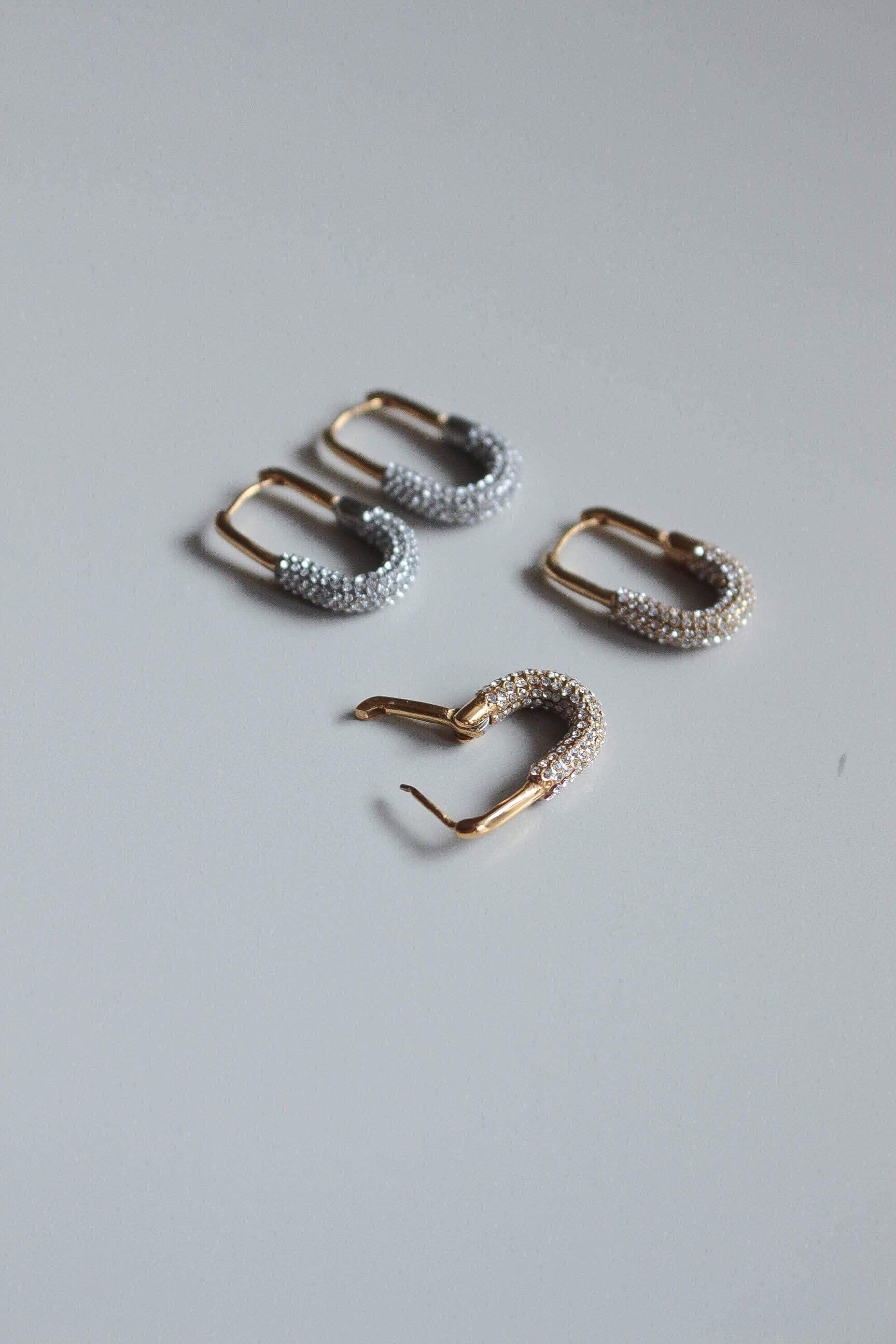 10/25(sat)再販 Mini Zircon U Hoop Pierce | 金属アレルギー