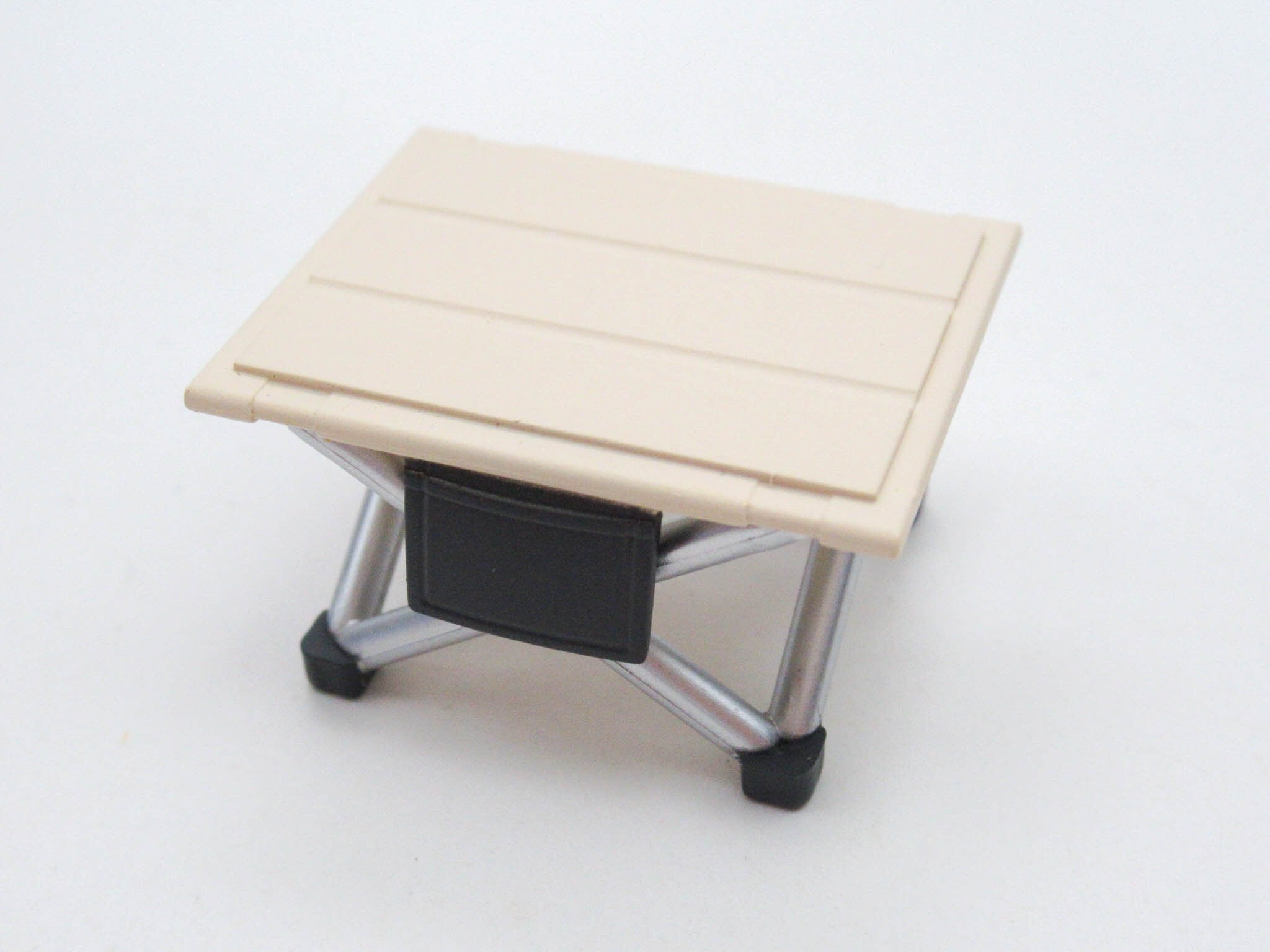 【1623DX】 各務原なでしこ ソロキャンVer. 小物パーツ アウトドアテーブル(特典) ねんどろいど