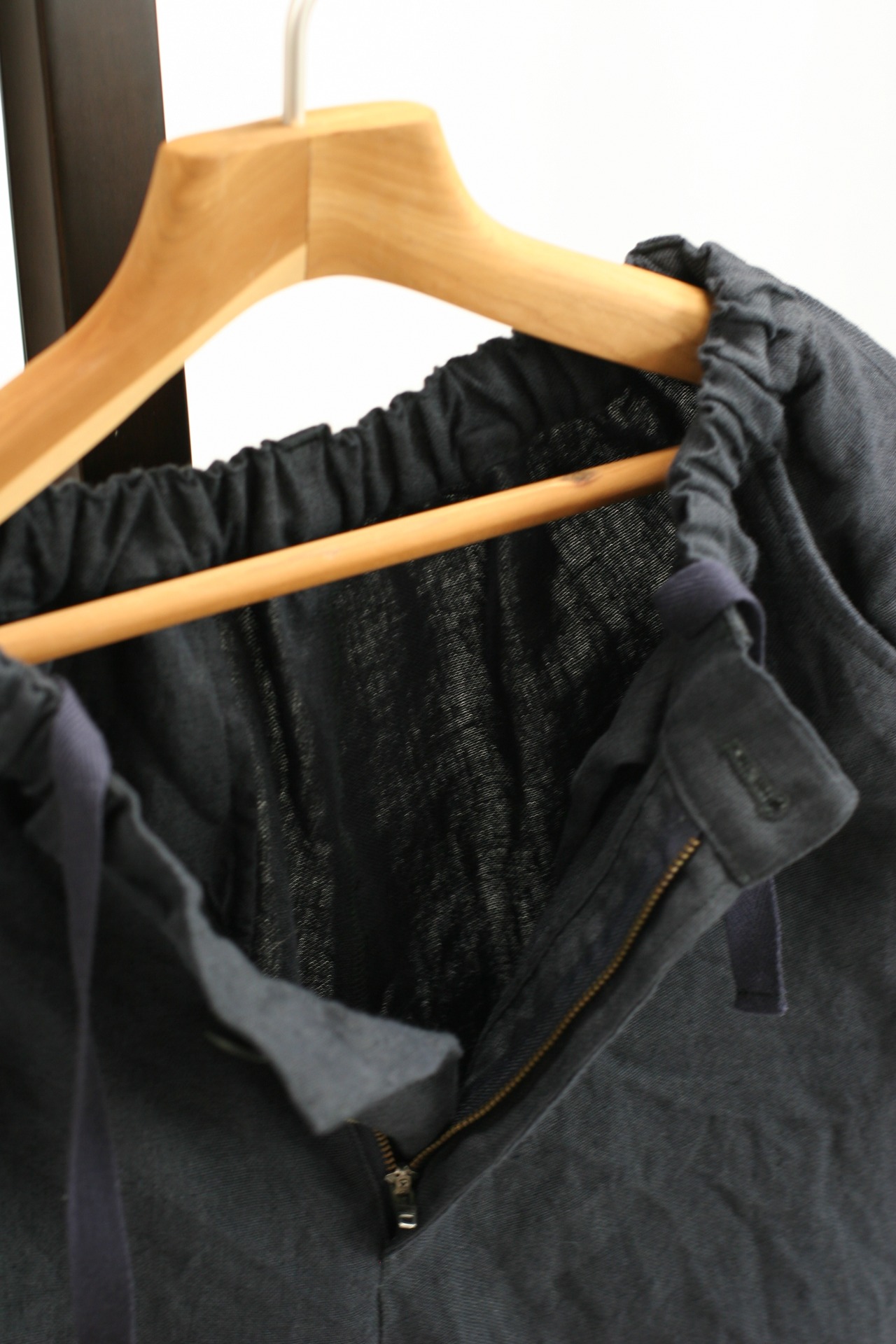 【Vlas Blomme】KL Canvas DARTS PANTS / Dark Navy(63507035)