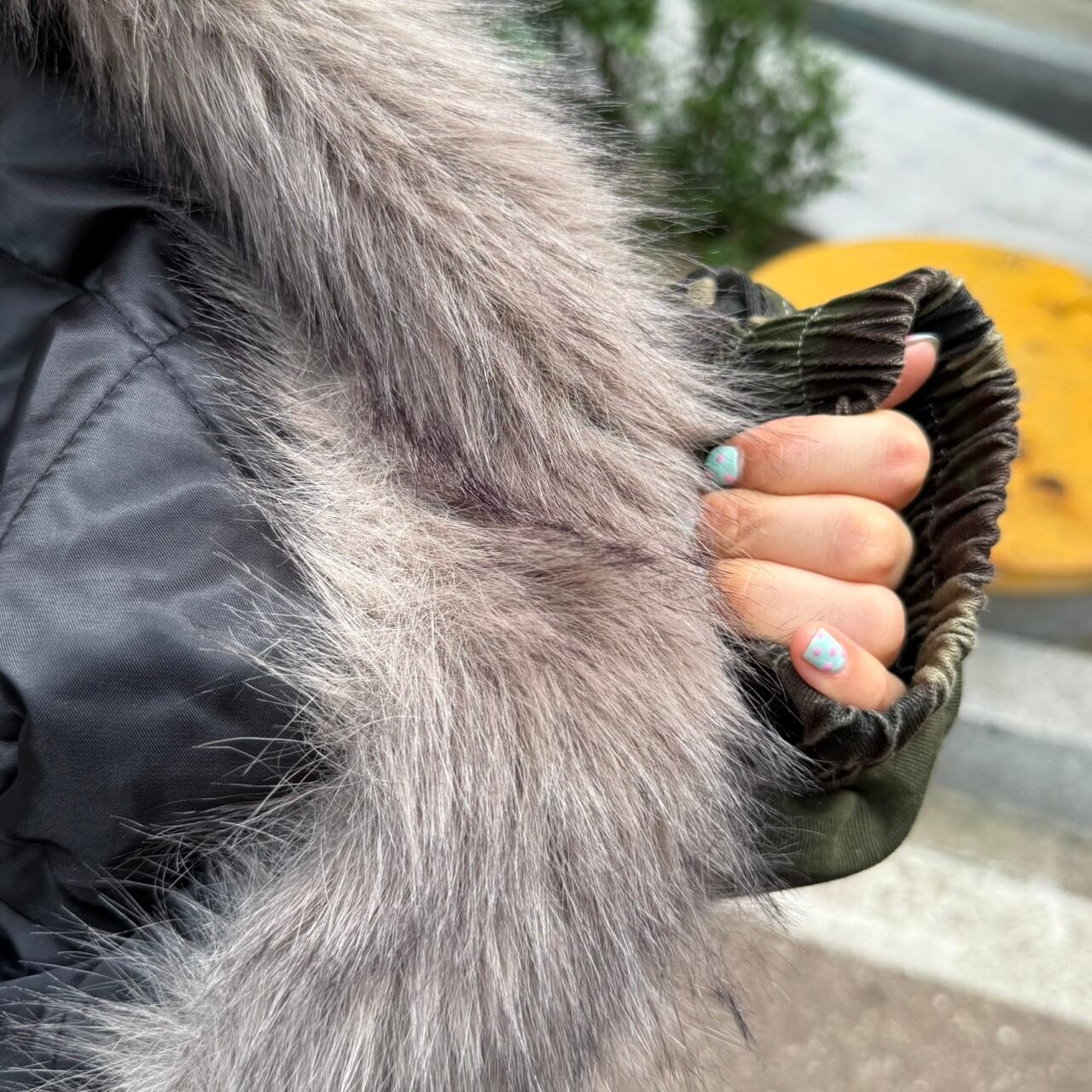 迷彩柄ボリュームファーフード付きブルゾンジャケット_LN03551 | lanan