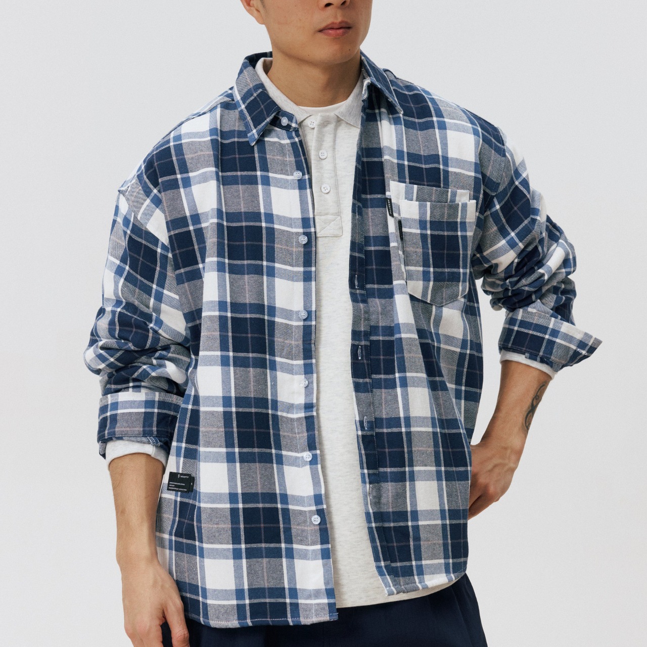 スモークブルーグリッド・エアリーオーバーシャツ A2108 - 1
