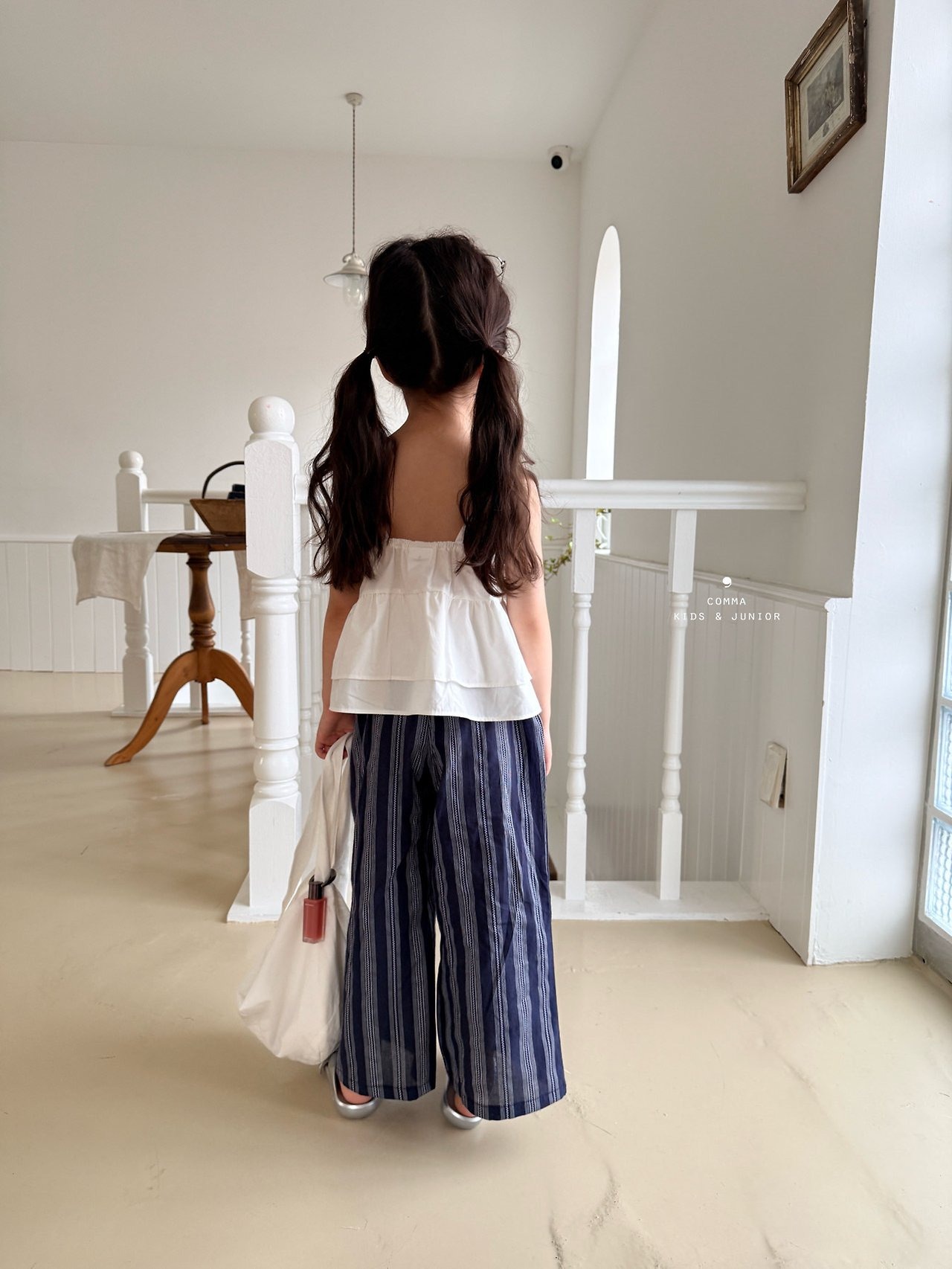 [COMMA] Ribbon Sleeveless Blouse (140/150) / [콤마] 리본나시블라우스 (140/150)