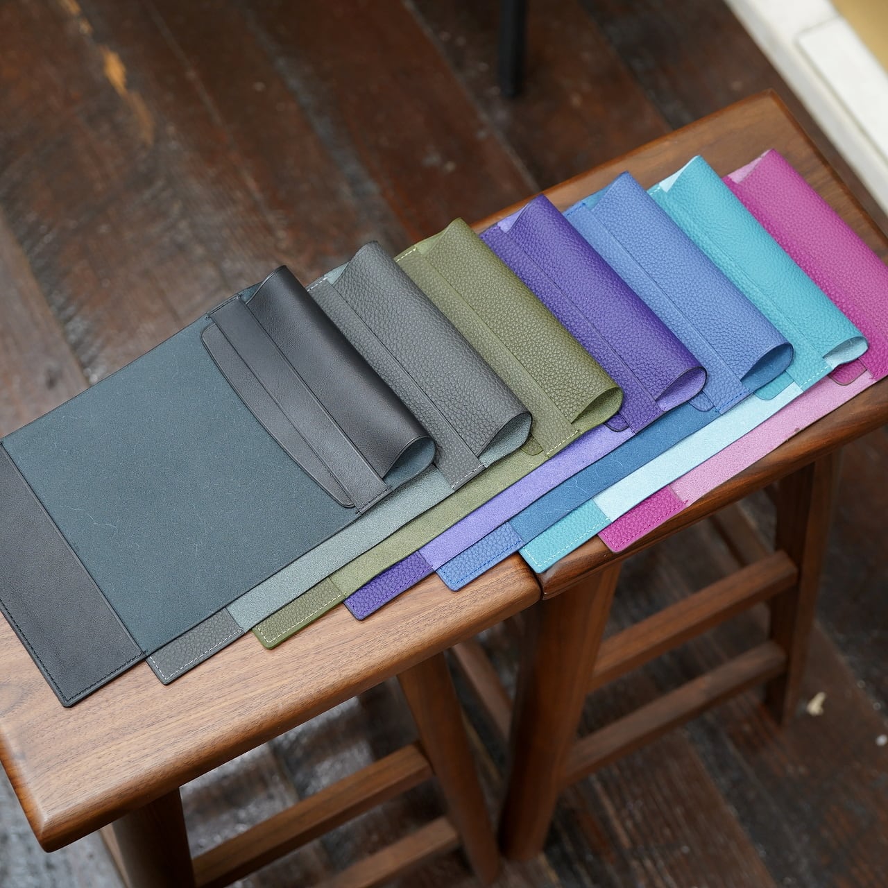 ル・ボナー 文庫本カバー シュランケンカーフ・スイフトカーフ