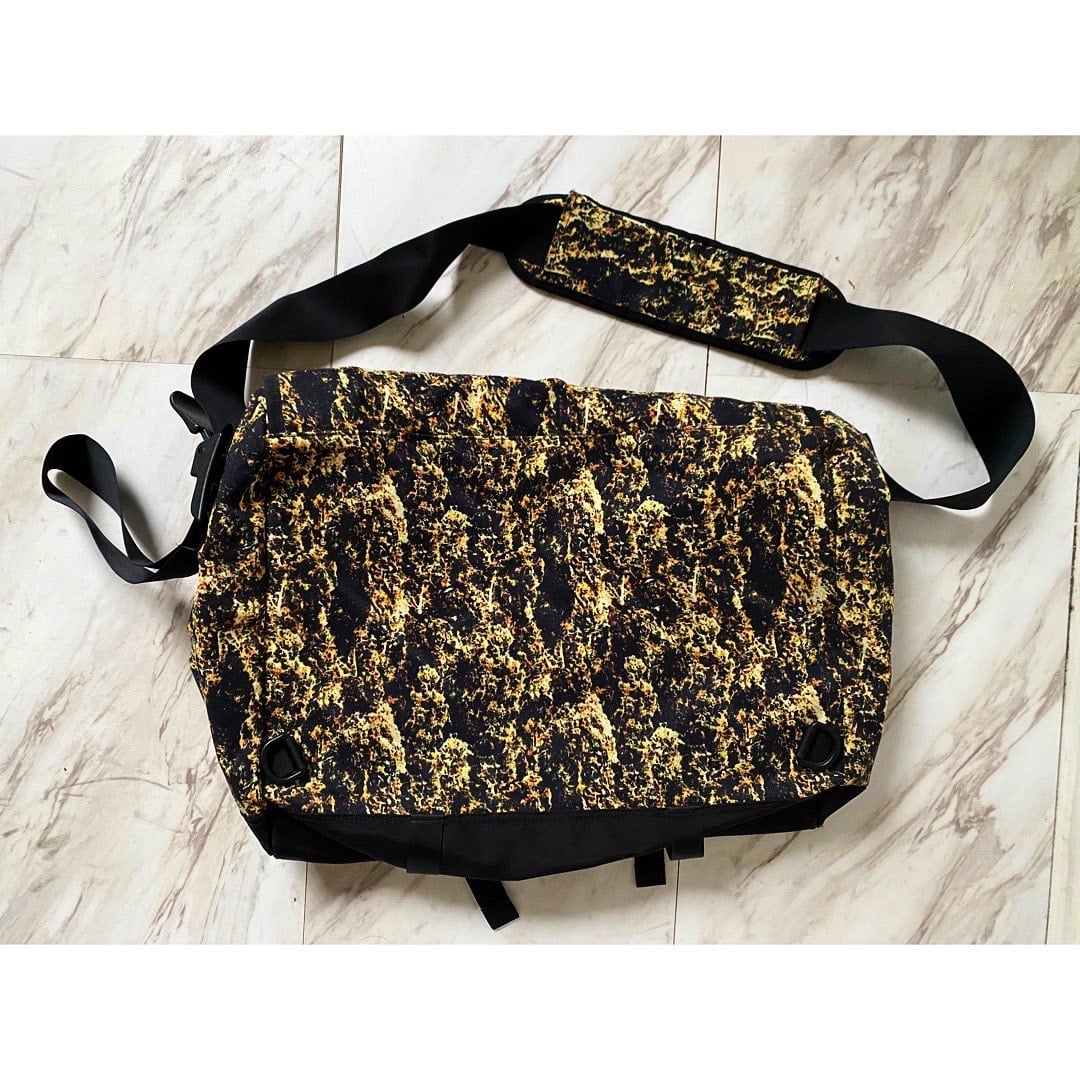 nitraid real weed camouflage messenger bag | protocol