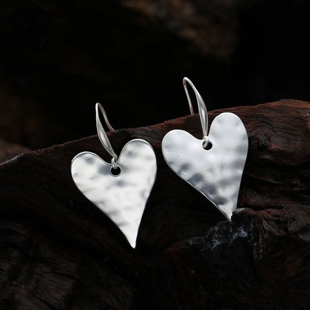 【TR0351】Heart Hanging Drop Earrings