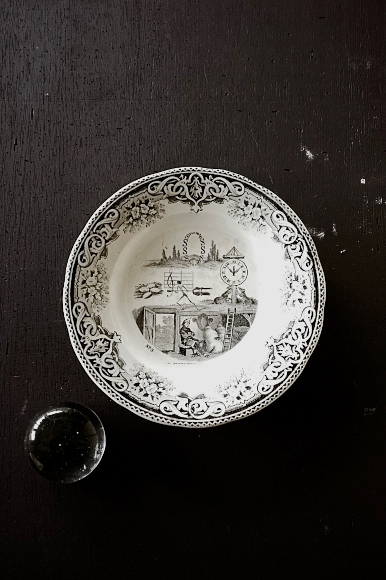 1860s Creil et Montereau Lebeuf Milliet et Cie 不可解ユートピア 謎のプレートa クレイユモントロー Rébus