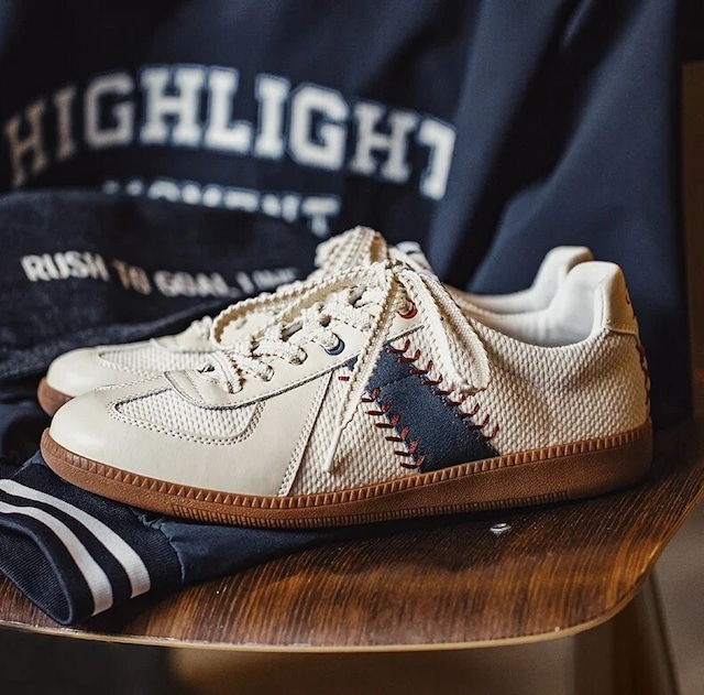 Retro White Mesh Sneakers / レトロ ホワイト メッシュ スニーカー