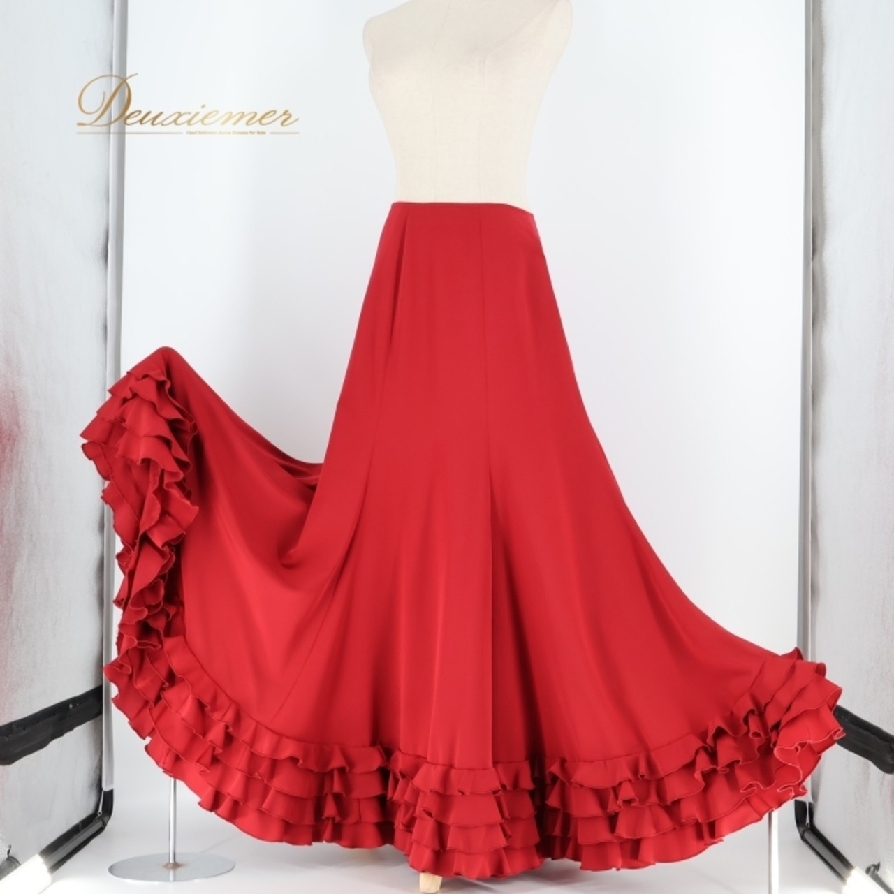 フラメンコ 衣装 ソニアジョーンズ SONIA JOHNES ペチコート ファルダ スカート ワインレッド 赤 フリル ボランテ レッスン 練習 ダンス パーティ 発表会 無地 レッド系 フラメンコ衣装 スカート ファルダ ワインレッド 赤色 フリル付き ダンス用 ペチコート 用 練習用 発表会用 レッスン着 深い赤 レディース