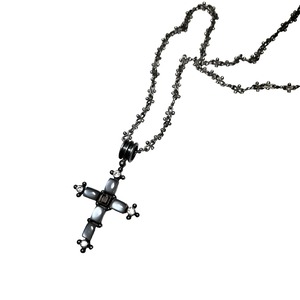 CARRE COPENHAGEN heavy gauge silver cross pendant necklace set with black shell & rhinestone