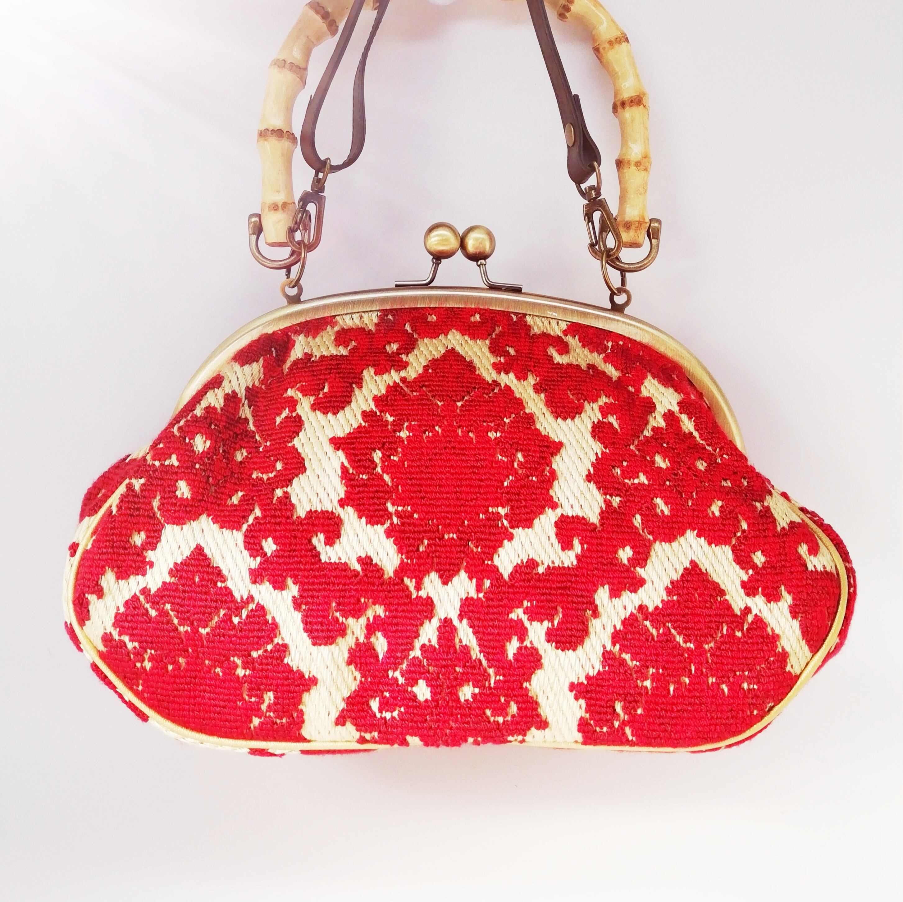 昭和レトロ ダマリスク 2Wayスマホショルダー | ポルトフォイ ーがま口