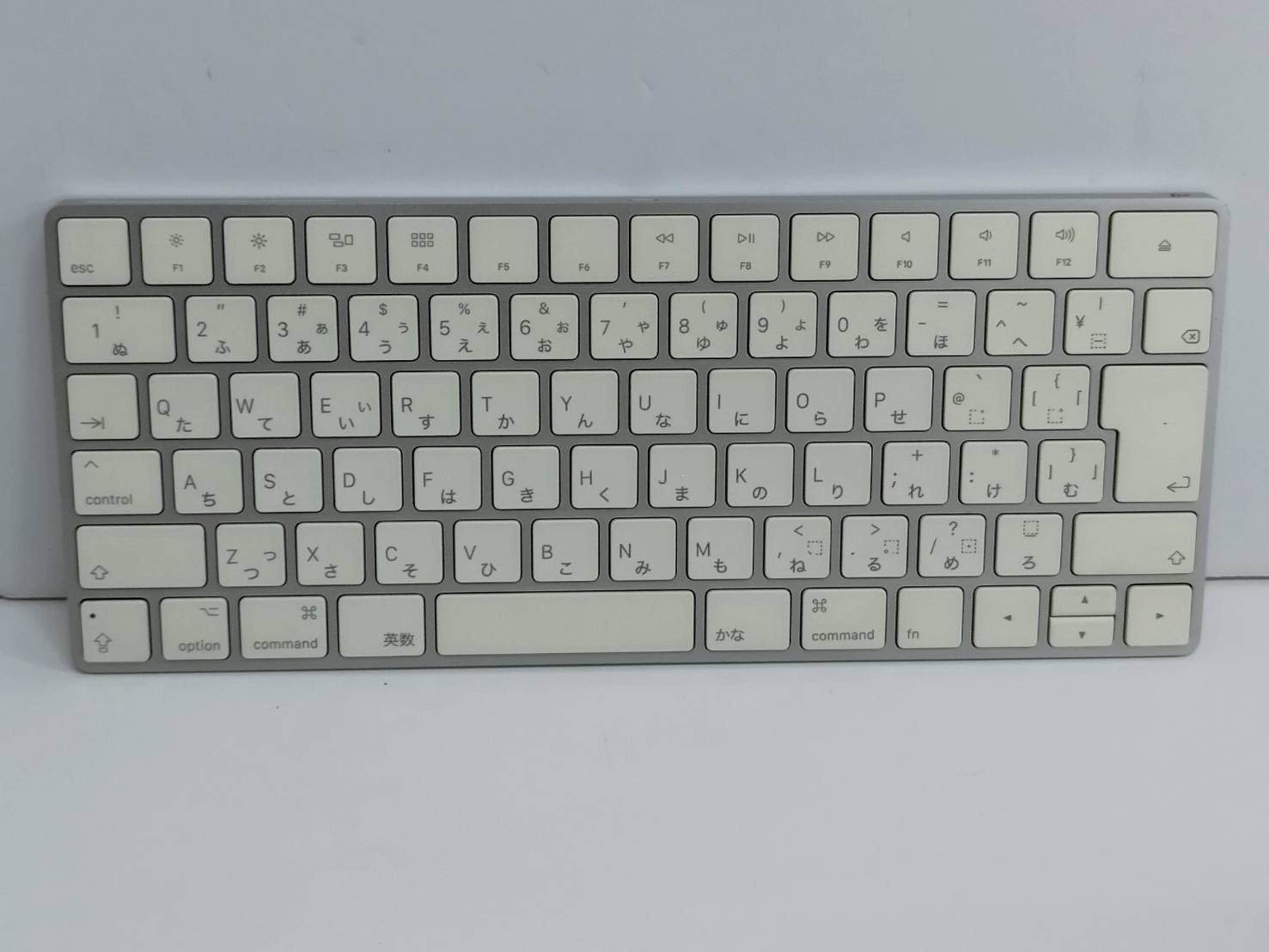 【未使用に近い】Apple Magic Keyboard/US配列(A1644) Magic Trackpad 2(A1535)セット！（正規品） 未使用に近い】Apple Magic Keyboard/US配列(A1644) Magic Trackpad 2