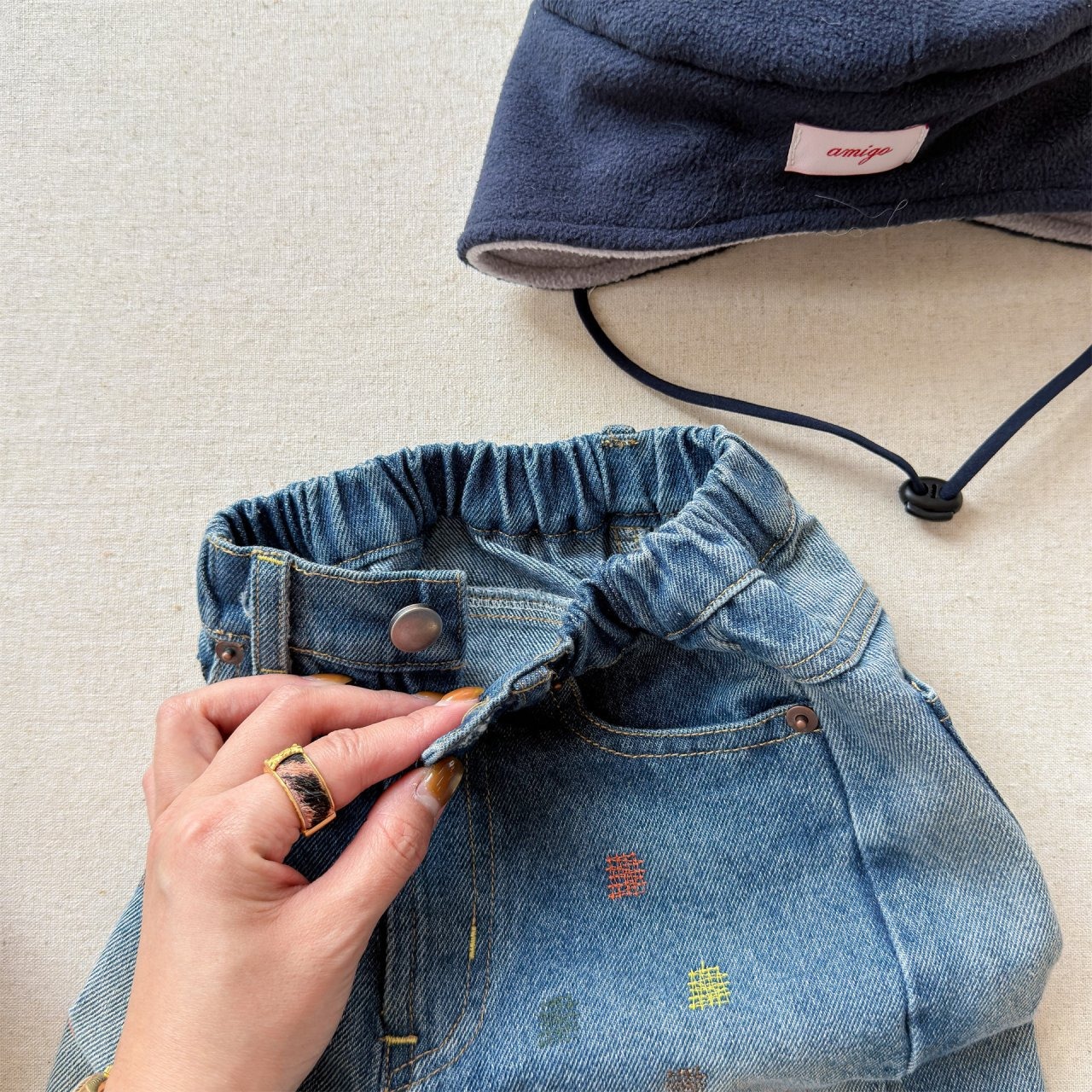 [bdiary] Eleven needlepoint denim pants / [비다이어리] 일레븐자수데님청바지