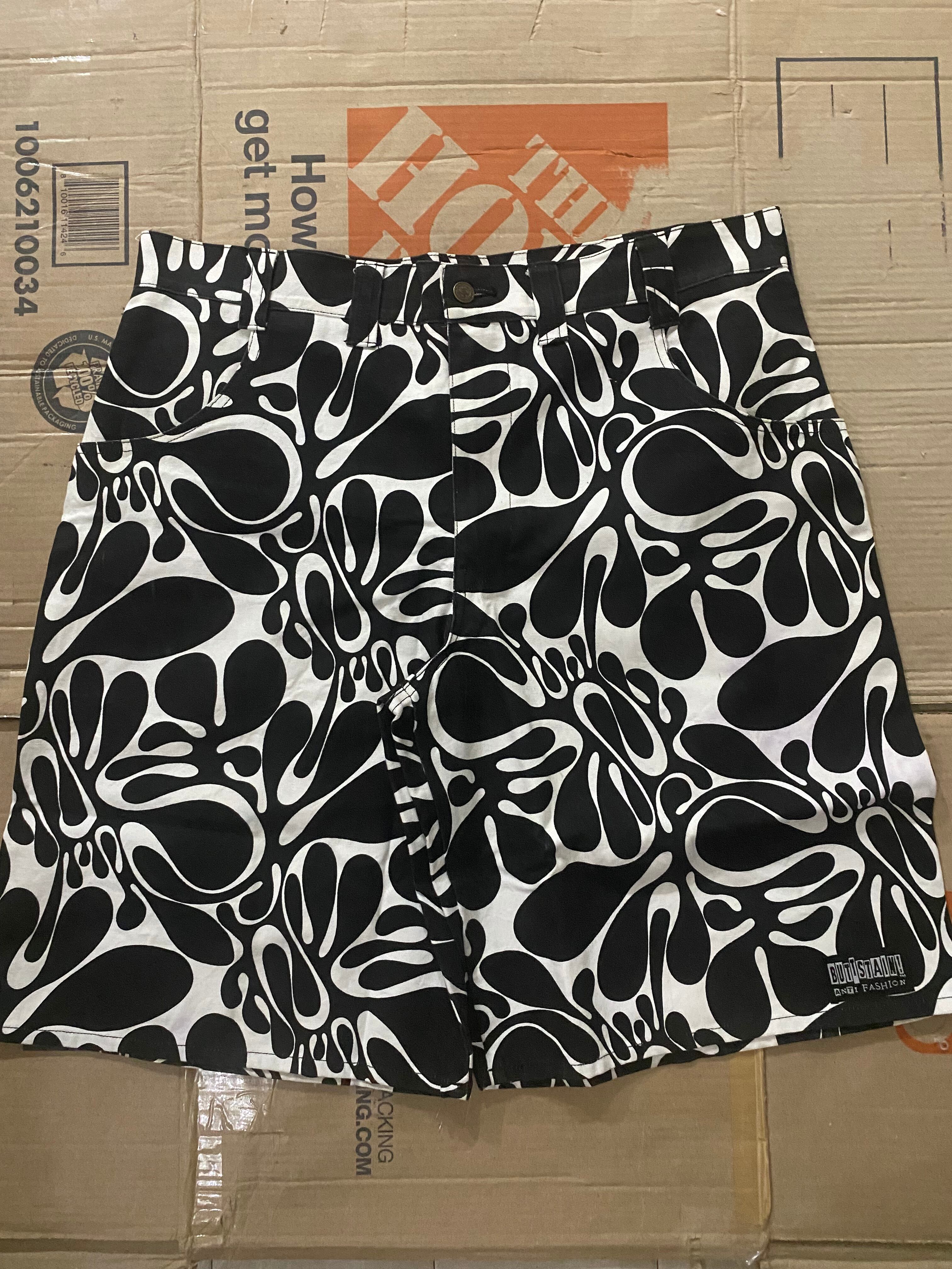 BUTTSTAIN! マーブル柄 ショーツXL BUTTSTAIN! マーブル柄 ショーツXL - メルカリ
