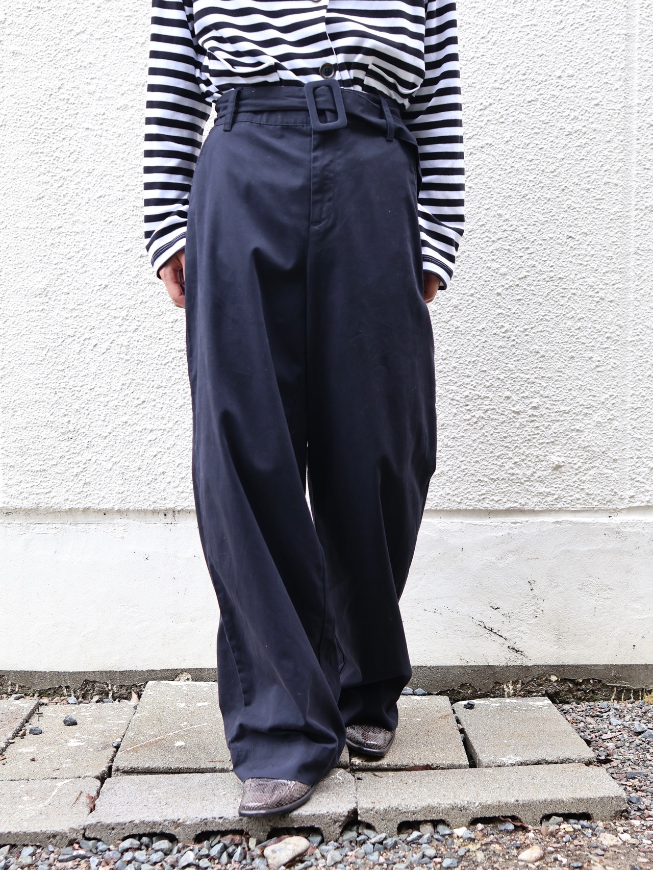 belted wide slacks