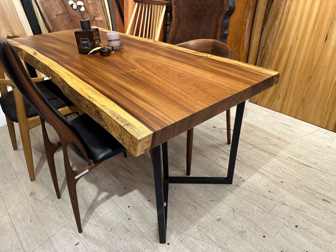 スチール L字脚HI H680 2台1セット | 千年家具 - 一枚板 テーブル専門店