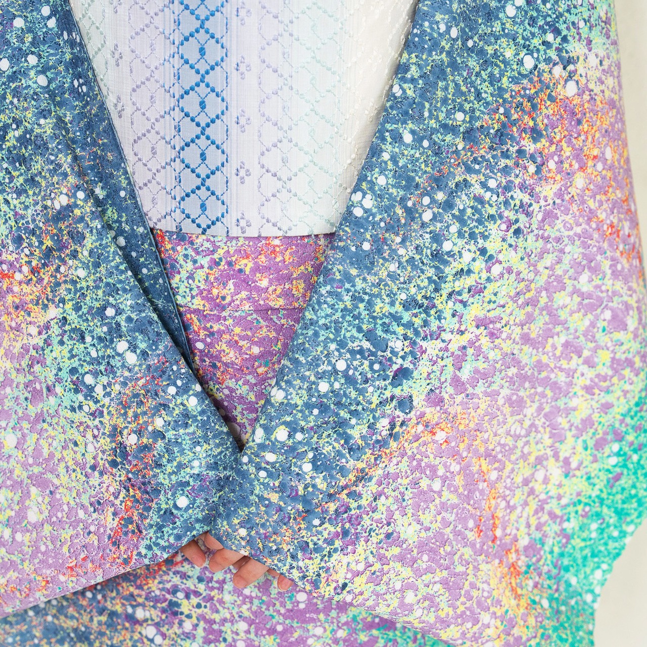 「星降る庭と月の影」ドット柄〜洗えるきもの（シルジェリー）〜