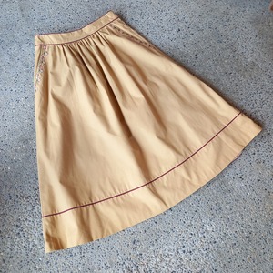 ヨーロッパ製 刺繍スカート used [109036]